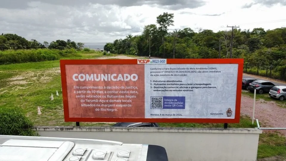 Flutuantes do Tarumã: outdoors informam que retirada inicia em 10 dias; veja