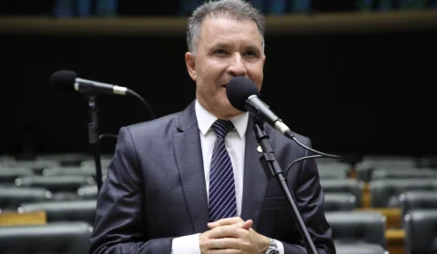 Relator da CCJ sobre prisão do deputado Brazão sofre acidente