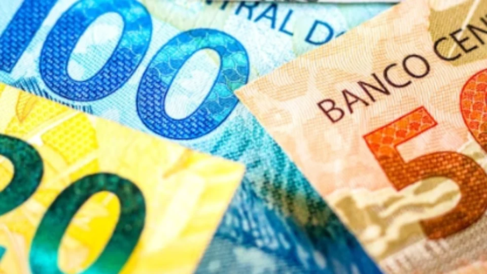 Mega-Sena acumula e prêmio sobre para R$ 7,5 milhões; confira dezenas