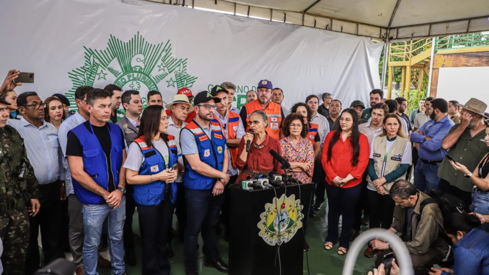 Cheia no Acre: ministros reforçam ajuda às famílias e cidades afetadas 