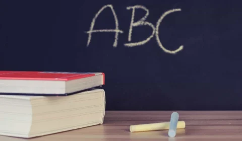 Adolescente com autismo se perde após sair de escola no litoral de SP