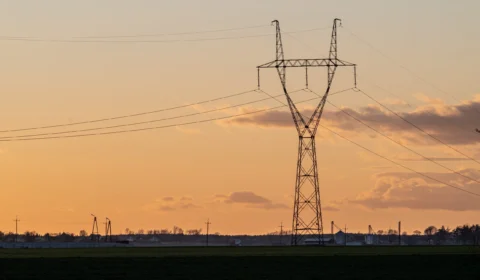 Cinco bairros devem ficar sem energia nesta segunda (01); confira