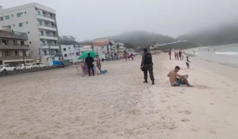 Homem morre ao ser atingido por raio em Arraial do Cabo