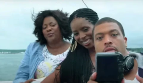 Conheça de onde vem a tradição do filme “Pulando a Vassoura”