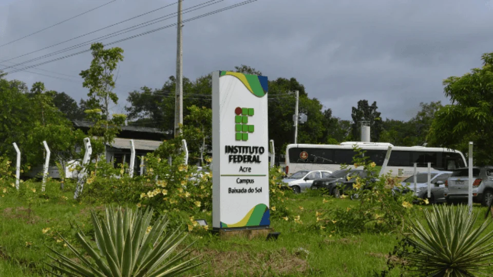 Ifac abre inscrições para cursos técnicos e superiores