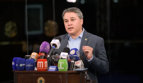 Plenário do Senado debate PEC das Drogas nesta segunda (15)