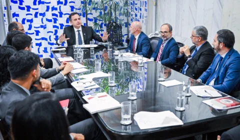 Pacheco se reúne com governadores para tratar de dívidas dos estados