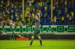 Destaque na final, goleiro Vinicius foi decisivo para título do Manaus