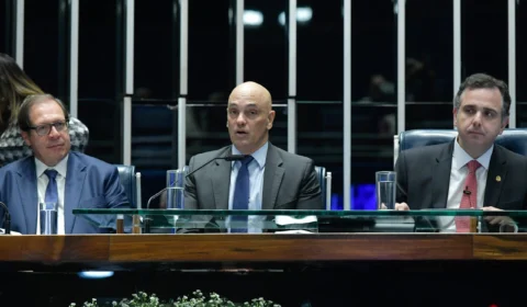 Moraes visita Congresso Nacional após aprovação da PEC das drogas
