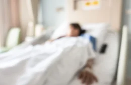 Após jovem viver há 1 ano em estado vegetativo, família toma decisão