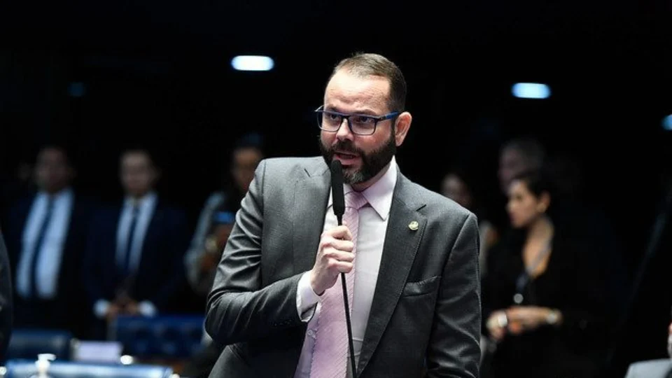 TSE suspende pela 2° vez o julgamento de cassação de Jorge Seif