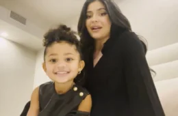 Kylie Jenner grávida de Timothée Chalamet? Foto levanta suspeita