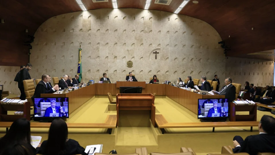 STF retoma julgamento sobre cobrança da CSLL