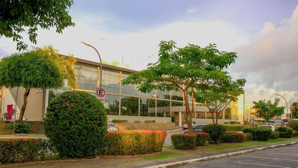 Justiça determina votação de empréstimo para Prefeitura de Manaus