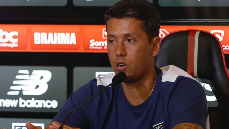 São Paulo demite Thiago Carpini após derrota para o Flamengo