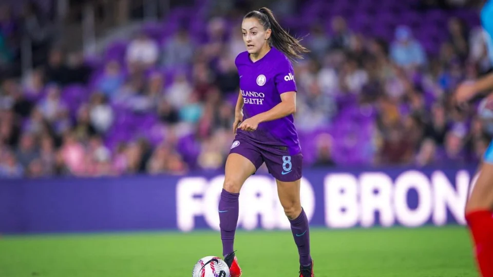 Luana Bertolucci, jogadora da Seleção Brasileira, é diagnosticada com câncer