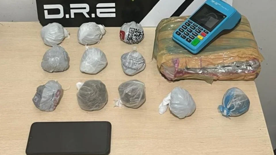 PCRR apreende 1,4kg de skunk em Boa Vista; uma pessoa foi presa