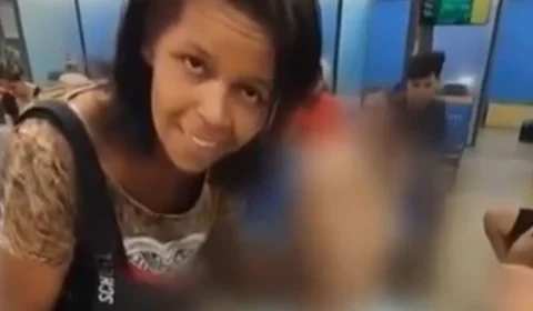 Após levar tio morto ao banco, sobrinha apanha na cadeia e relato impressiona