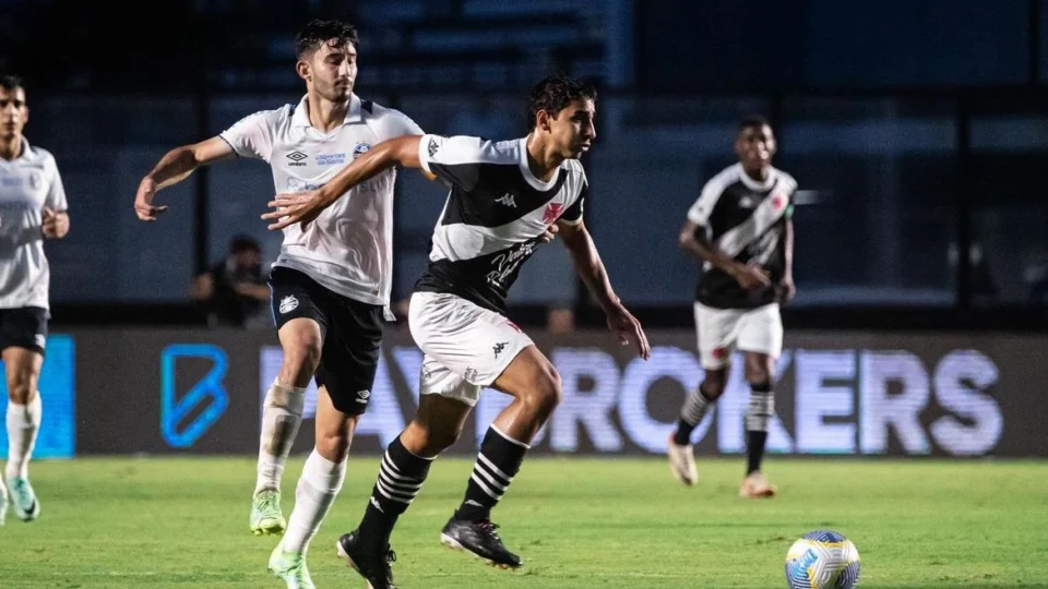 Vasco: Áudios do VAR da partida contra o Grêmio são divulgados