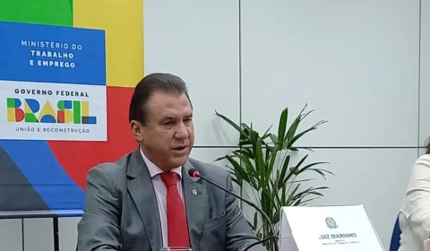 Caged: 244 mil pessoas conseguiram emprego formal em março