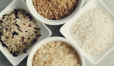 Arroz integral é melhor que o branco? Entenda se é mais saudável