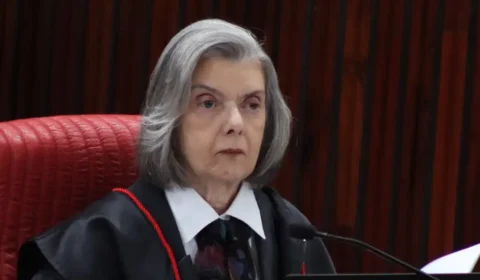 Carmen Lúcia diz que empresas se submetem às leis do País