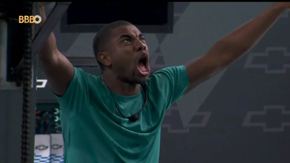 BBB 24: Davi ganha prova de resistência e está na final