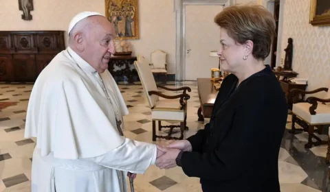 Papa Francisco recebe Dilma Rousseff no Vaticano