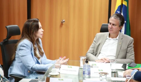 Professora Dorinha e Camilo Santana discutem o Novo Ensino Médio