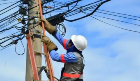 Vários bairros de Manaus ficam sem energia elétrica neste domingo (14); saiba motivo