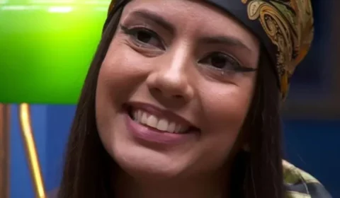 Fernanda Bande revela que virou evangélica e rebate críticas