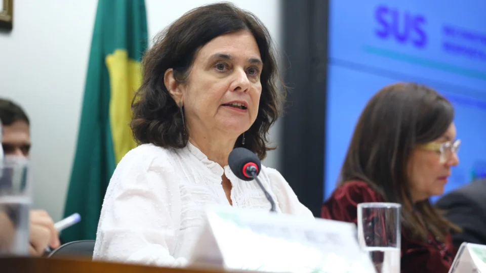 Comissão de Saúde ouve ministra Nísia Trindade; Acompanhe
