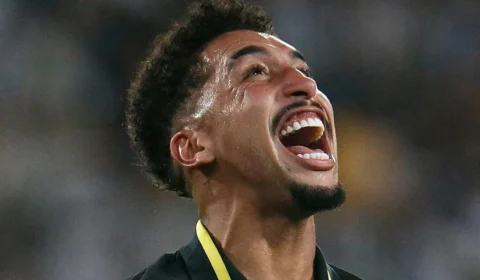 Jogador do Botafogo é acusado de agredir a ex-namorada