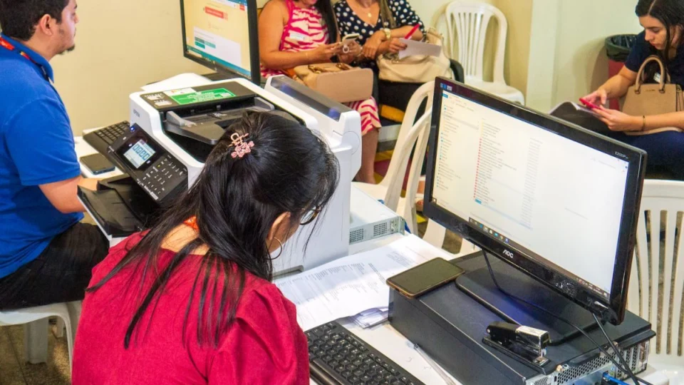 Manaus chama profissionais selecionados no Mais Médicos e dá prazo para resposta
