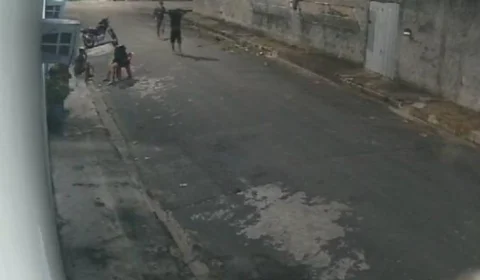 VÍDEO FORTE: motorista de app é baleada na cabeça no bairro Jorge Teixeira em Manaus