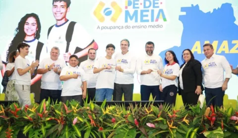 Mais de 100 mil alunos serão beneficiados com Programa Pé-de-Meia no AM