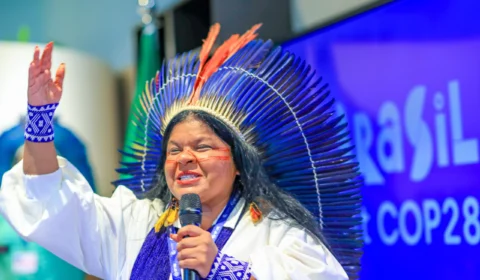 Sonia Guajajara faz pronunciamento em rede nacional