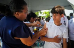 Ministério da Saúde amplia público-alvo de vacinação contra dengue