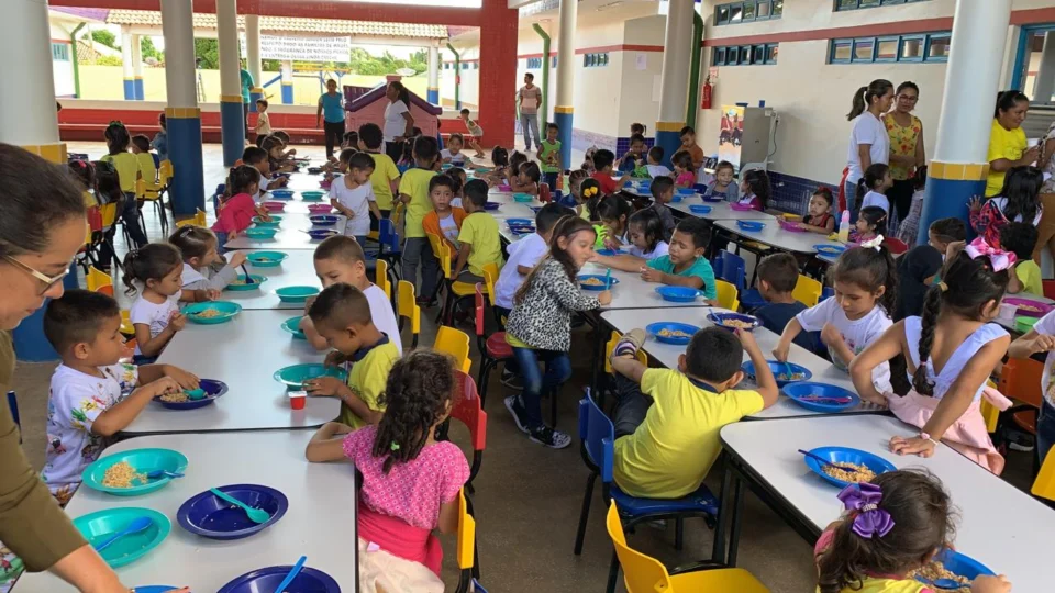 Mais de 1,5 mil vagas em berçário e creche para crianças no Acre; saiba mais