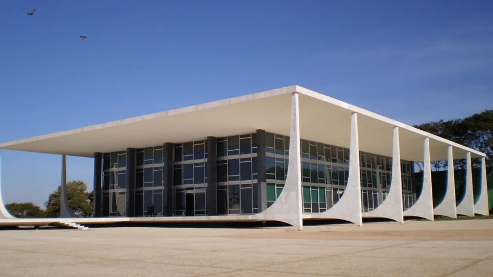 Réu pelo 8 de janeiro Klepter Rosa chora e justifica ofensa