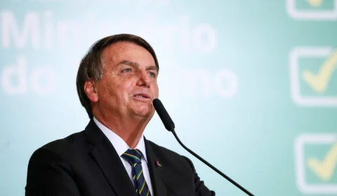 Será que ‘Bolsonaro taxou você’? internet viraliza hashtag