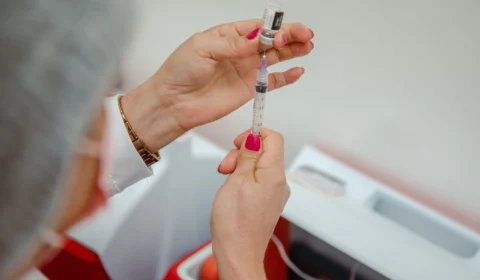 Spykevax: saiba mais sobre a nova vacina contra a covid-19 e quem pode tomar