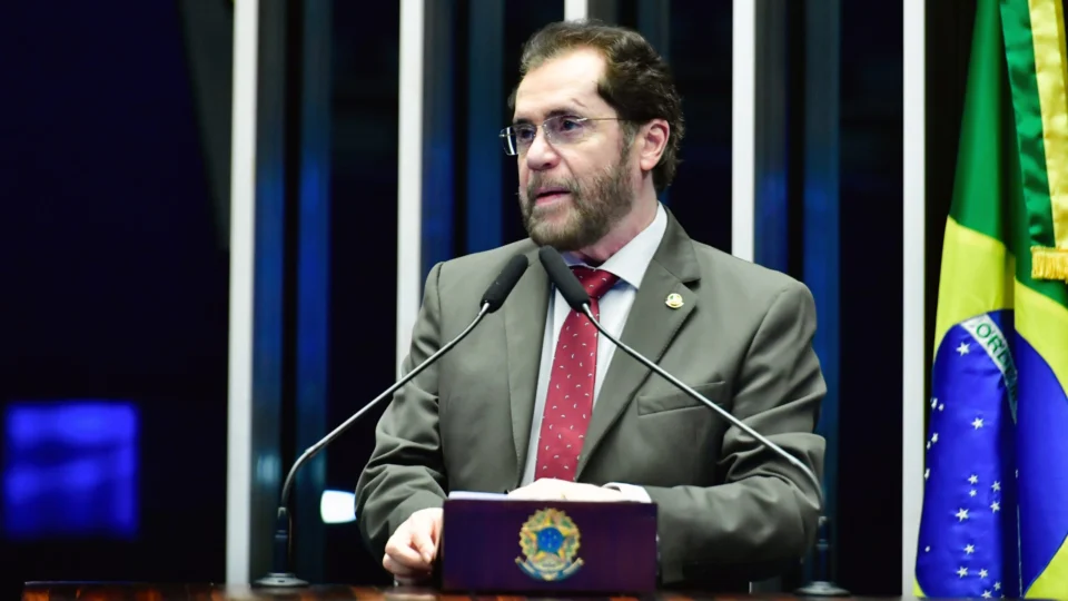 Plínio Valério diz que novo DPVAT ‘é um tapa na cara da sociedade’, diz