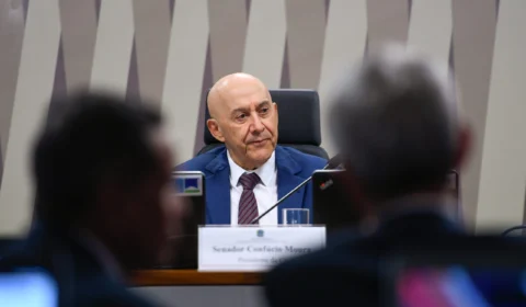 ‘RS vai servir de laboratório’, diz senador sobre catástofre no estado