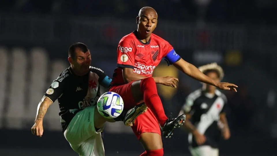 Athletico x Vasco: onde assistir e escalações da partida deste domingo (5)