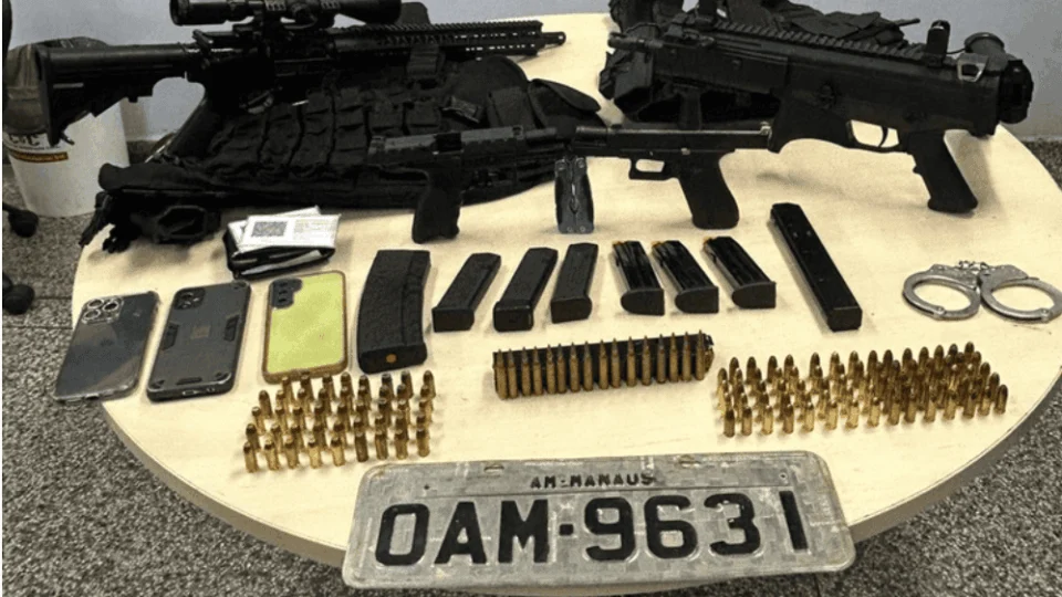 Cabo da PM sequestra família com criança de 2 anos em Manaus