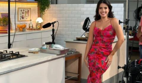 Fernanda Bande, ex-BBB, ensina receita bem diferente: cheesecake desconstruído