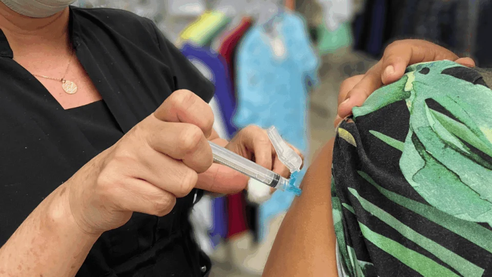 Covid-19: Amazonas registra aumento de casos; saiba onde se vacinar