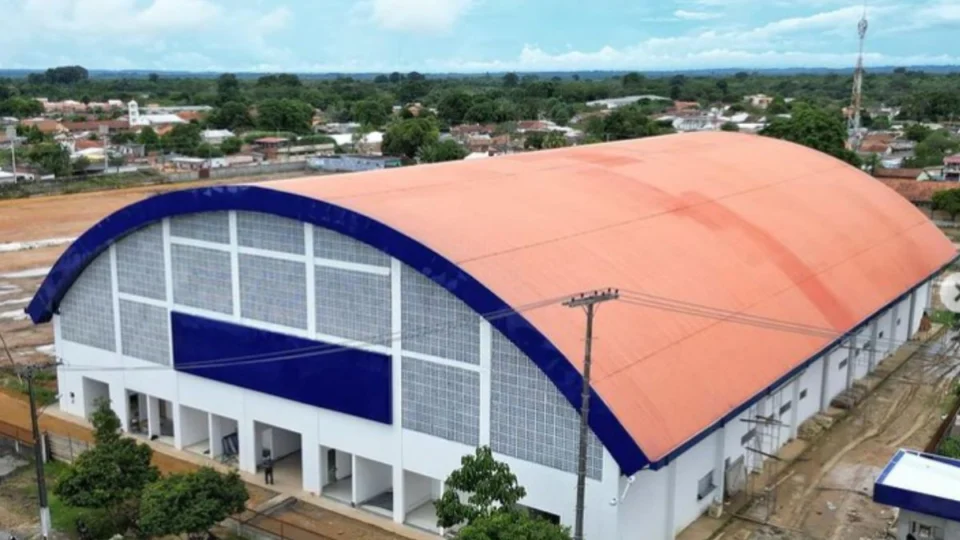Além do ex-BBB Matteus, quais artistas vão inaugurar a Arena Olímpica em Parintins?