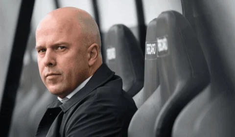 Liverpool anuncia novo treinador para o comando da equipe